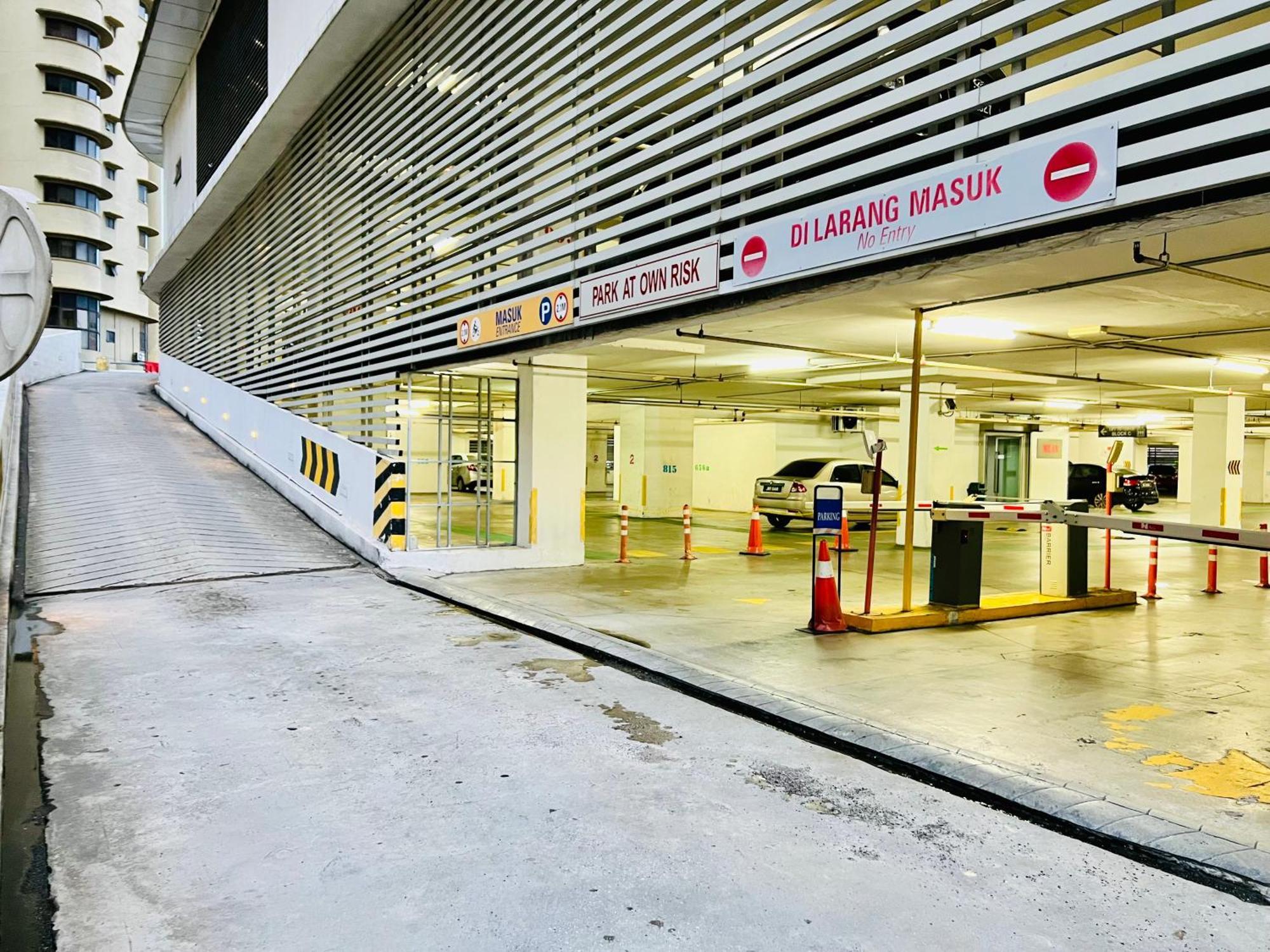 Regalia Suites & Residence By Enjoy Your Stay Kuala Lumpur Luaran gambar