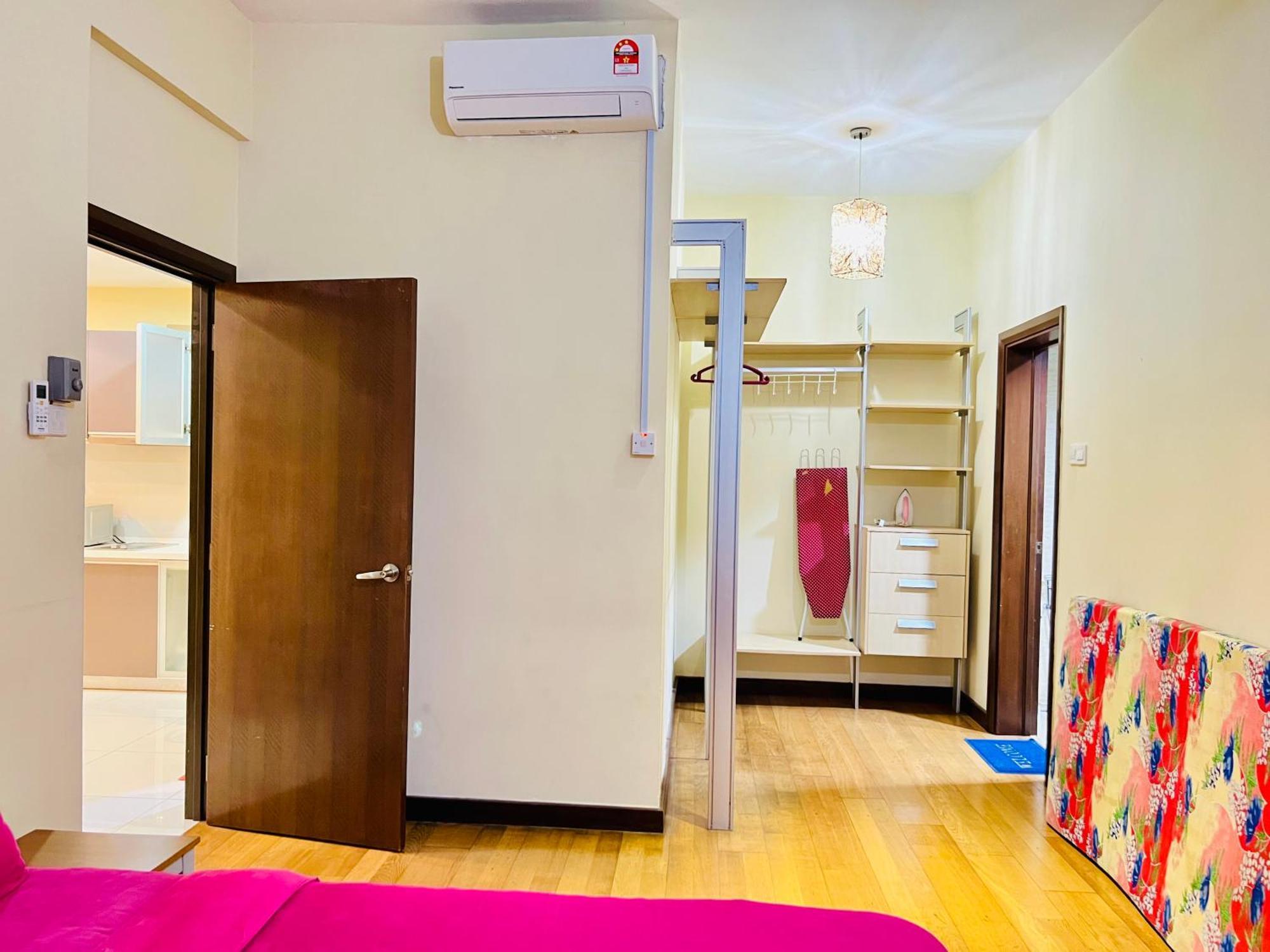 Regalia Suites & Residence By Enjoy Your Stay Kuala Lumpur Luaran gambar
