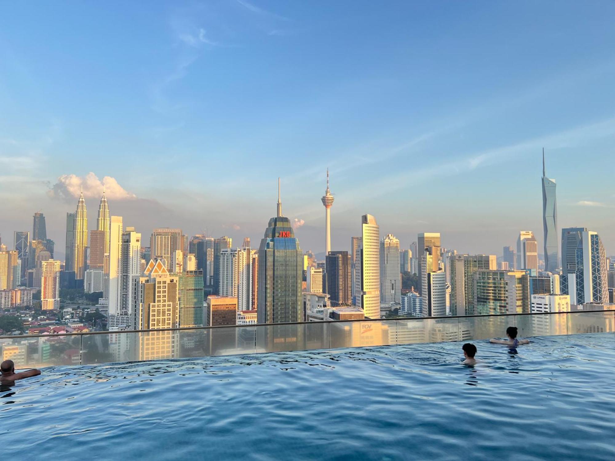 Regalia Suites & Residence By Enjoy Your Stay Kuala Lumpur Luaran gambar