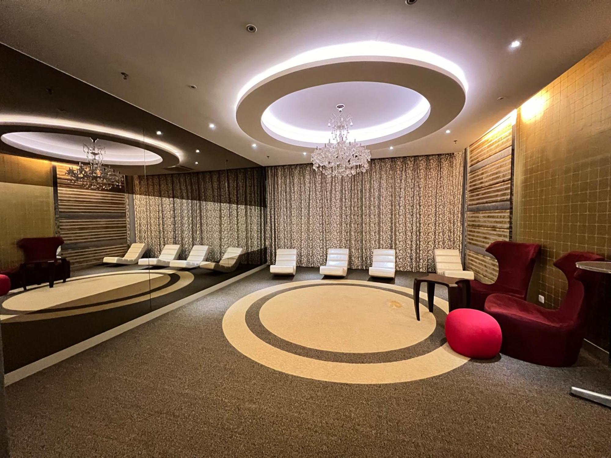 Regalia Suites & Residence By Enjoy Your Stay Kuala Lumpur Luaran gambar