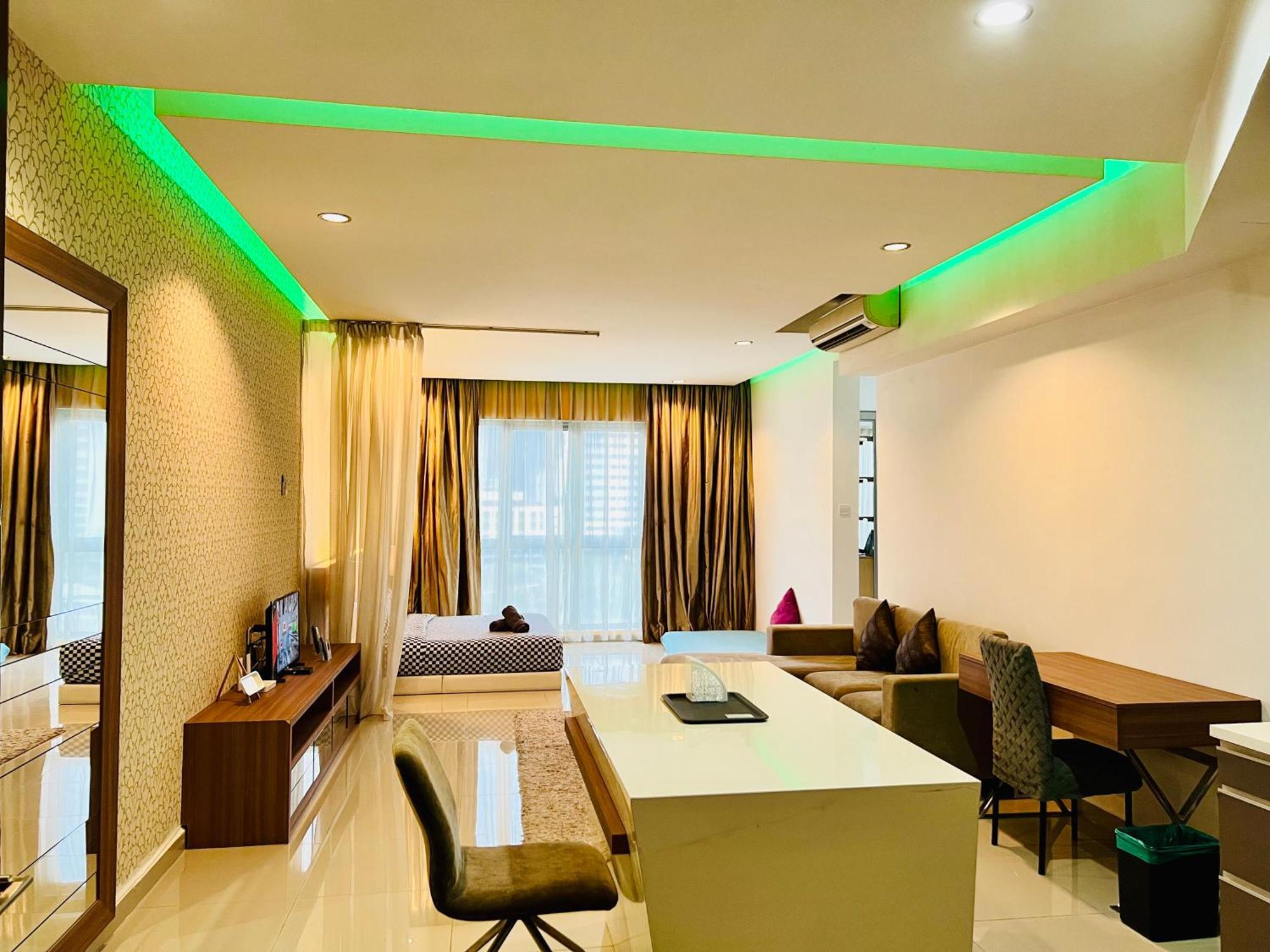 Regalia Suites & Residence By Enjoy Your Stay Kuala Lumpur Luaran gambar